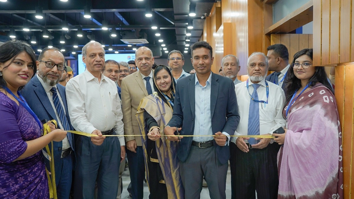 সাউথইস্ট ইউনিভার্সিটিতে দুই দিনের জব ফেয়ার শুরু