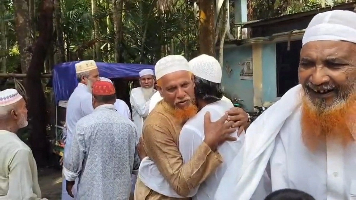 ভোলার ১৪ গ্রামে আগাম ঈদ উদযাপন