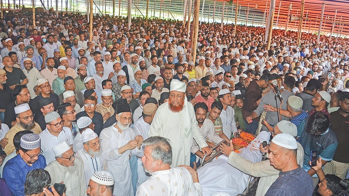 জয় বাংলা স্লোগানে ইঞ্জিনিয়ার মোশাররফকে বিদায়