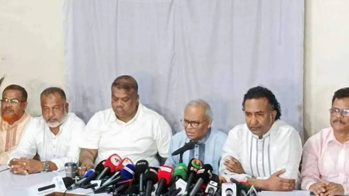 তারেক রহমানের জন-আস্থা টলাতে পারছে না প্রতিপক্ষ