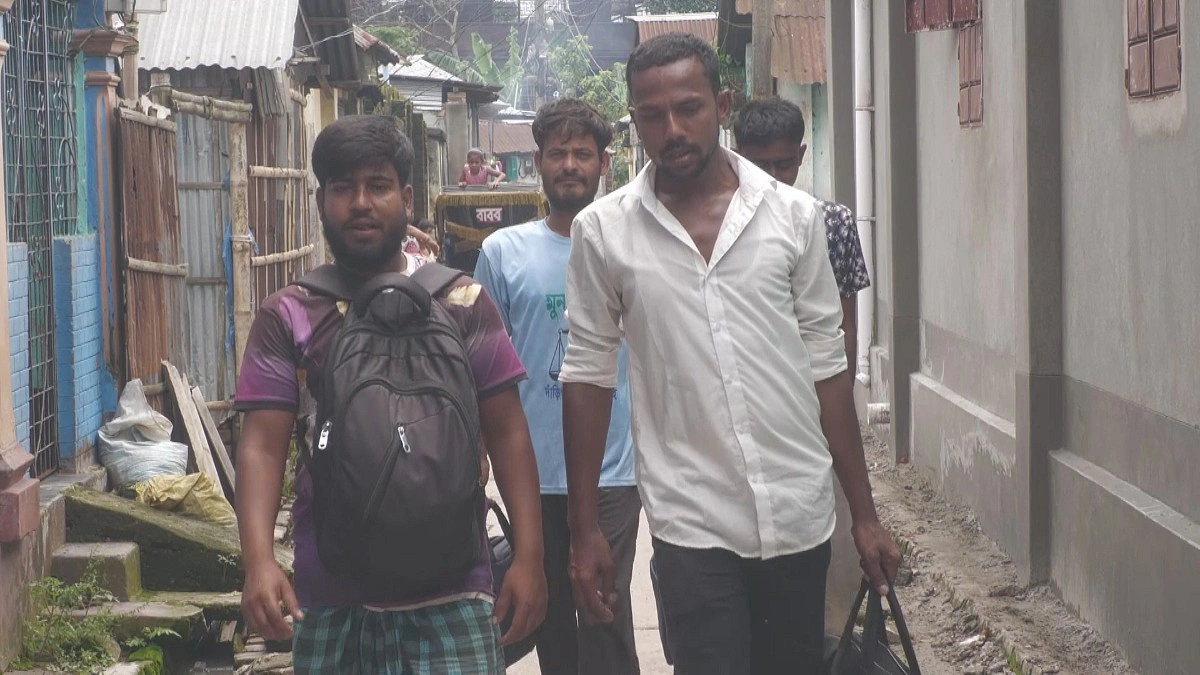 সৈয়দপুরের কসাইরা যাচ্ছেন ঢাকায়
