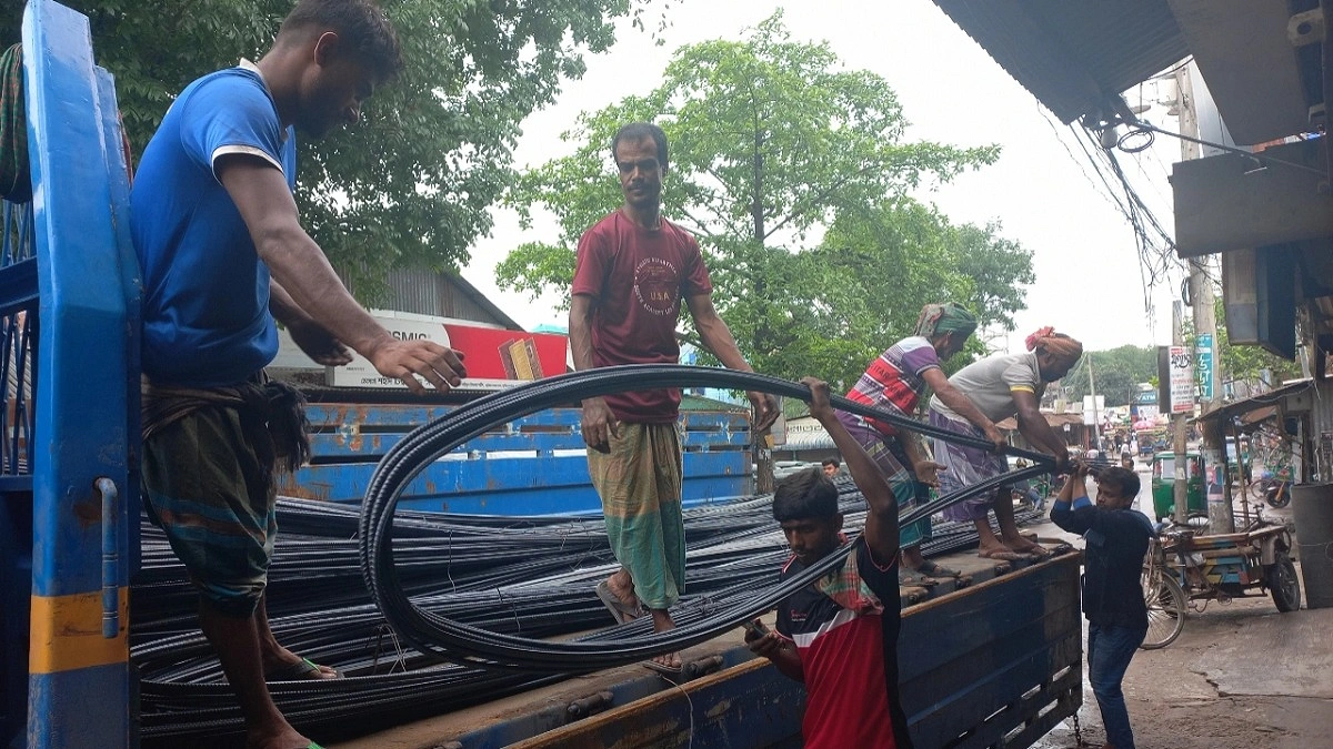 ‘কাজ না করলে বাজার করতে পারুম না’