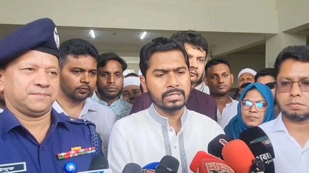 হাসপাতালে দালাল-সিন্ডিকেট চক্রকে প্রতিমন্ত্রী নুরের হুঁশিয়ারি