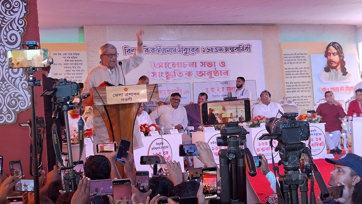 আমাদের রাজনীতি সুন্দর না, বহু লড়াইয়েও আসেনি পরিবর্তন