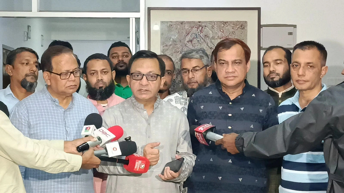 চামড়া সংগ্রহকারীদের ন্যায্য মূল্য নিশ্চিতে সরকারের নজরদারি থাকবে: বাণিজ্যমন্ত্রী