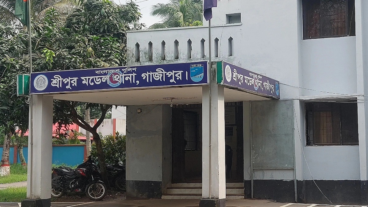 শ্রীপুরে ভাড়া বাসায় মিলল অন্তঃসত্ত্বার ঝুলন্ত মরদেহ, স্বামী আটক