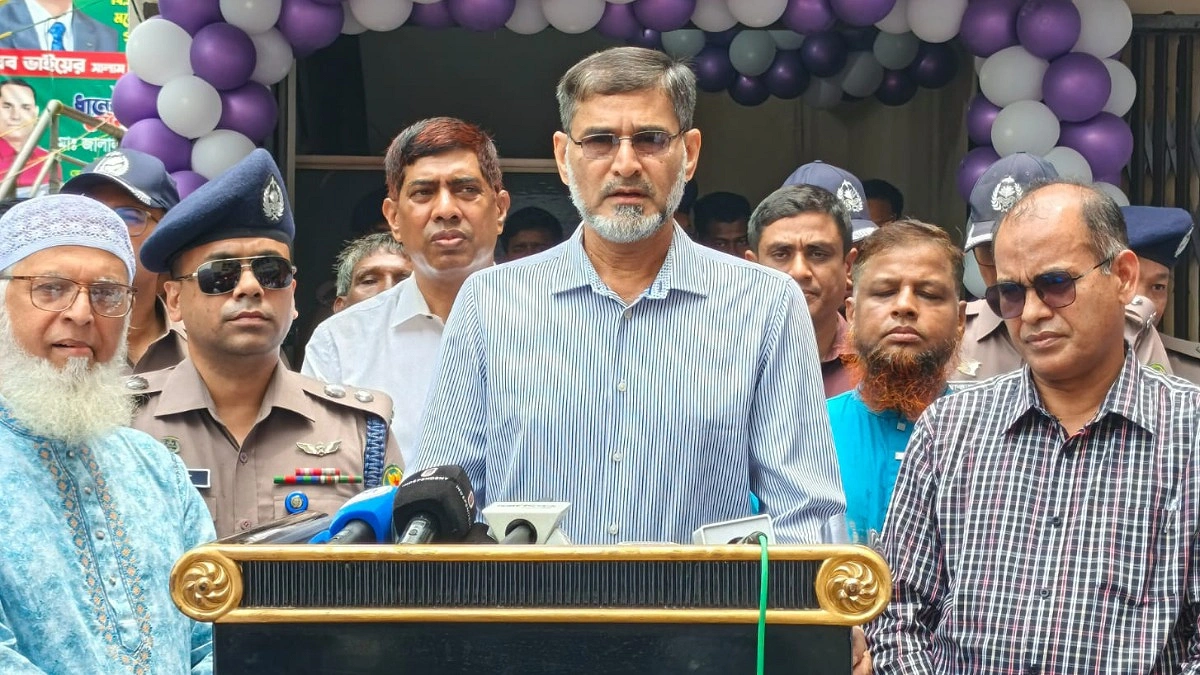 সহযোগীরাই শীর্ষ সন্ত্রাসী সাজতে চাইছে