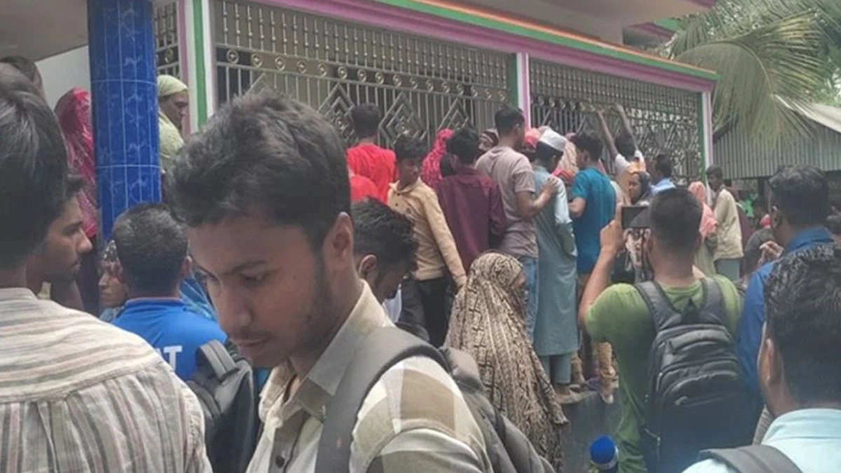 মরদেহের পাশে ‘জিডির কপিতে’ নানা অভিযোগ