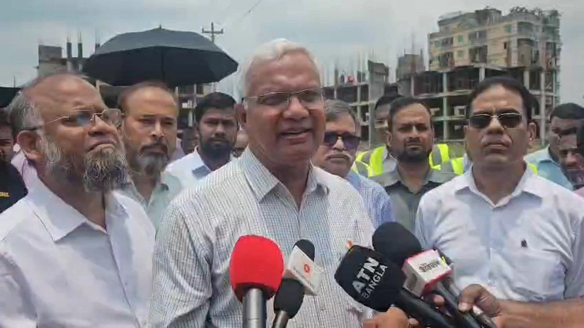 সাহস থাকলে আইনের মুখোমুখি হন