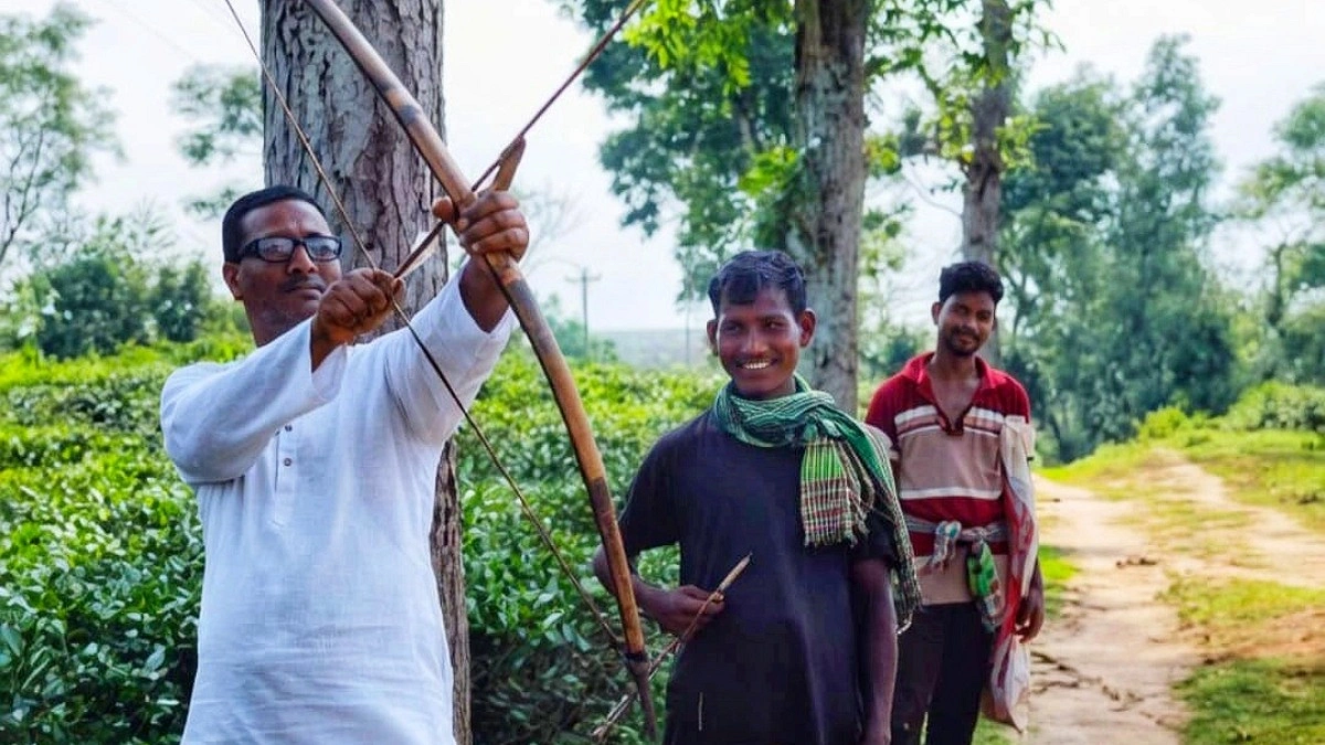সাতছড়ির বনাঞ্চলে তীর-ধনুকে বন্যপ্রাণী শিকারের অভিযোগ