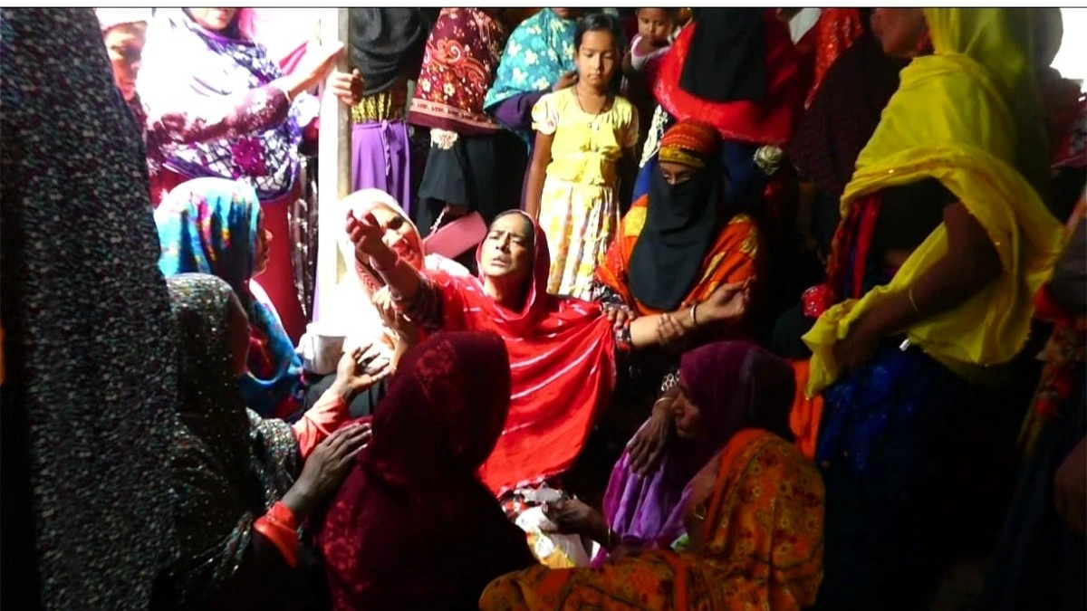 টাঙ্গাইলে দুর্ঘটনায় নিহত নওগাঁর ৯ জনের মরদেহ নিজ গ্রামে