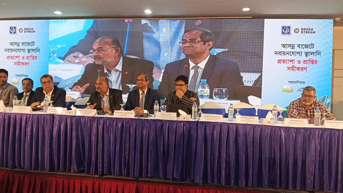 জ্বালানি খাতের ‘বিষচক্র’ ভাঙাই বড় চ্যালেঞ্জ : অর্থ উপদেষ্টা