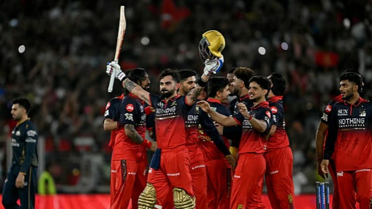 আবারও আইপিএল চ্যাম্পিয়ন কোহলির বেঙ্গালুরু