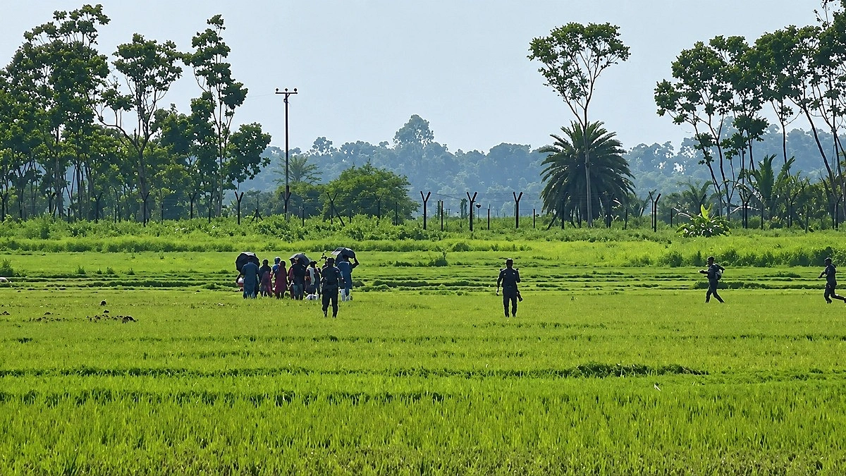 সমাধানহীন পতাকা বৈঠক, পুশইন সংকটে মানবিক বিপর্যয়