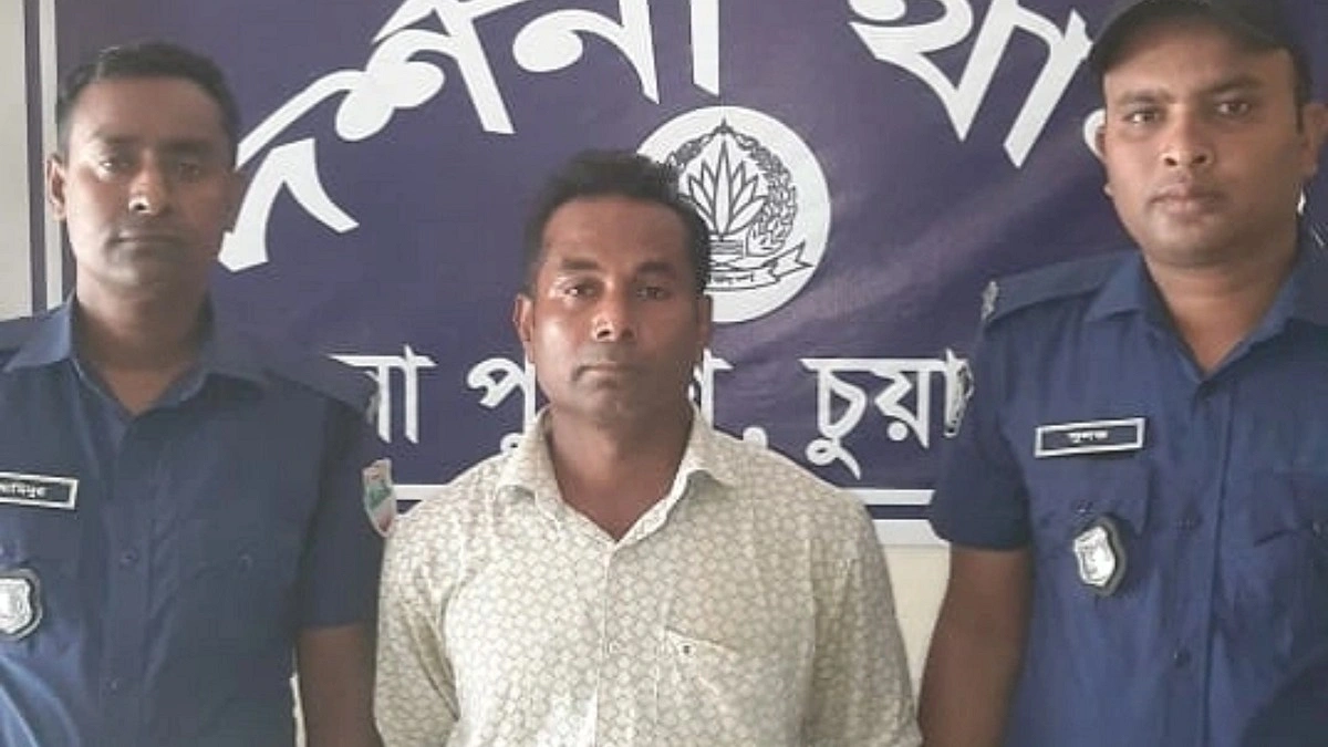 নাশকতা মামলায় নিষিদ্ধ আওয়ামী লীগ নেতা গ্রেপ্তার