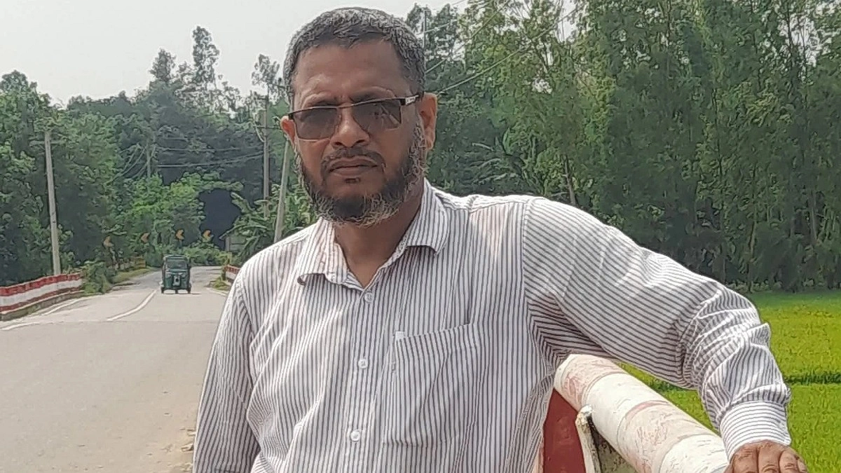 ট্রাক চাপায় প্রাণ গেল ওষুধ কোম্পানির প্রতিনিধির