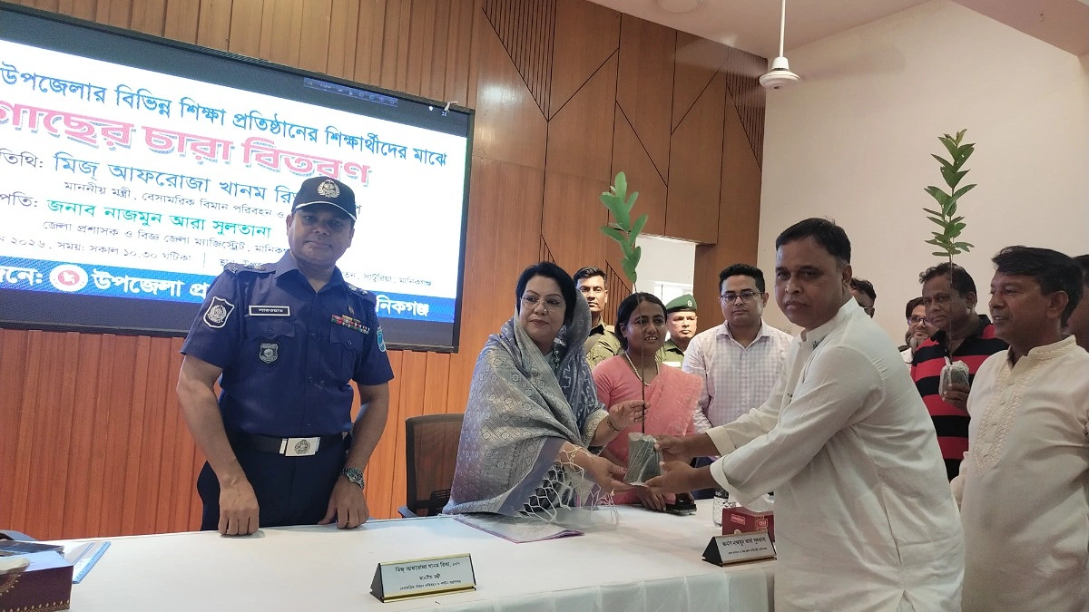 নারী শিক্ষায় গুরুত্বারোপ পর্যটন মন্ত্রীর