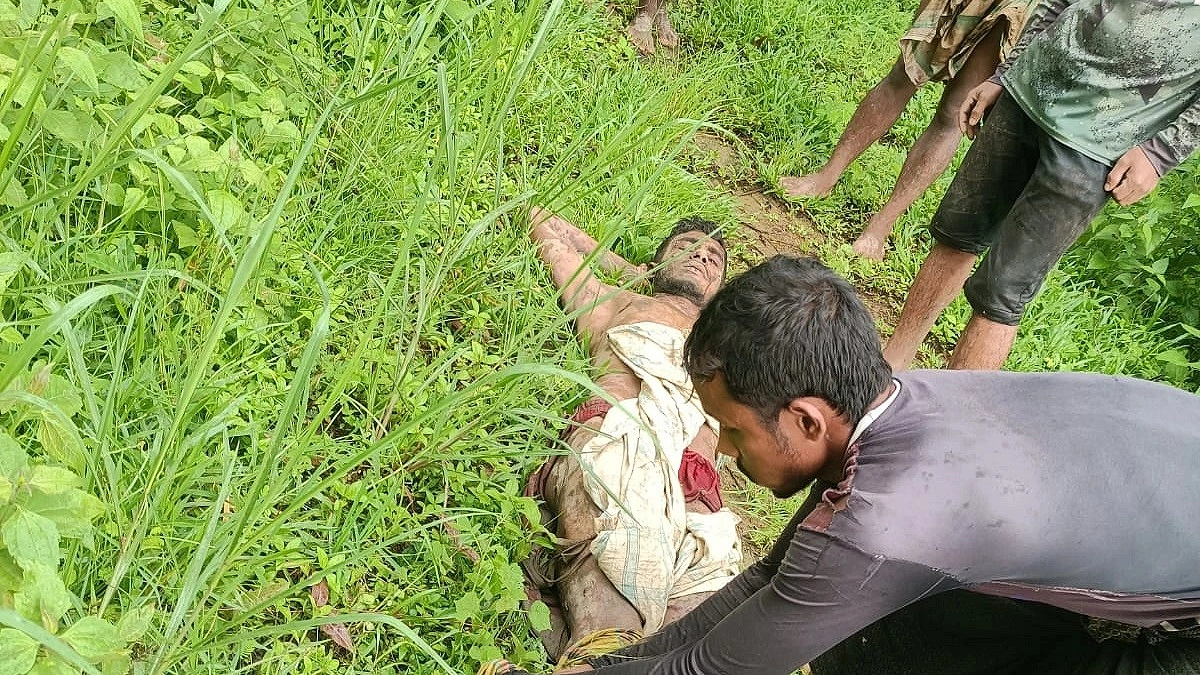 ঘুমধুম সীমান্তে ফের স্থলমাইন বিস্ফোরণ, যুবকের পা বিচ্ছিন্ন