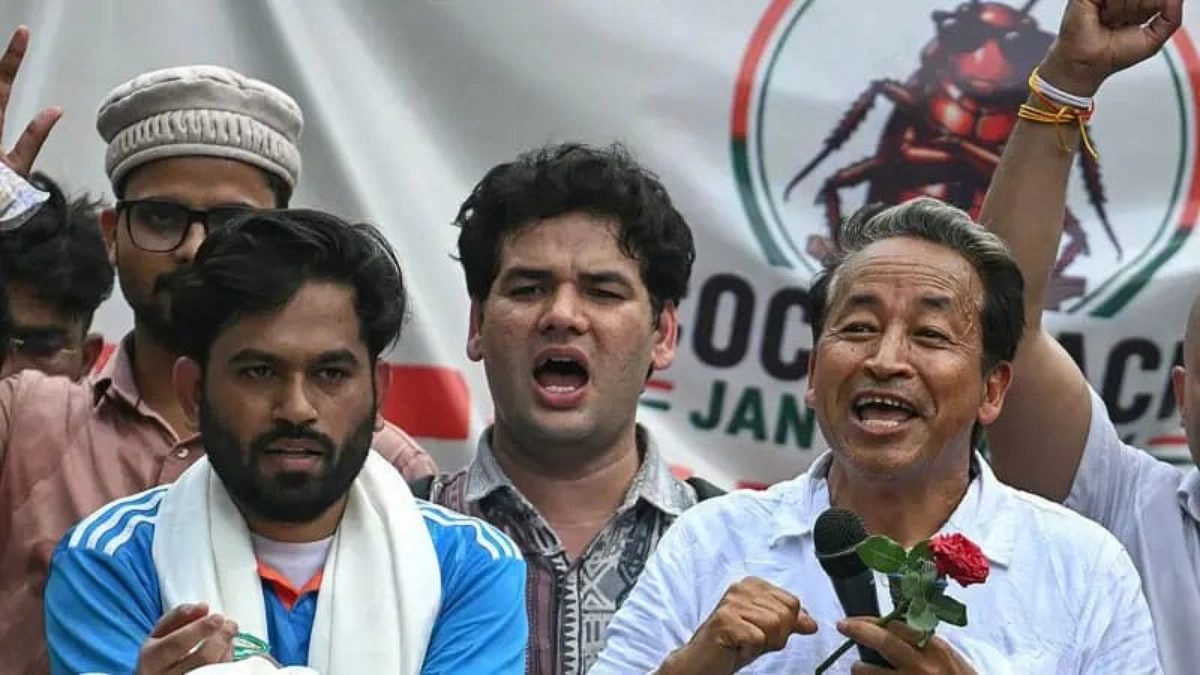 শিক্ষামন্ত্রীর পদত্যাগ দাবিতে ২০ জুন থেকে অনির্দিষ্টকালের অবস্থানের হুঁশিয়ারি
