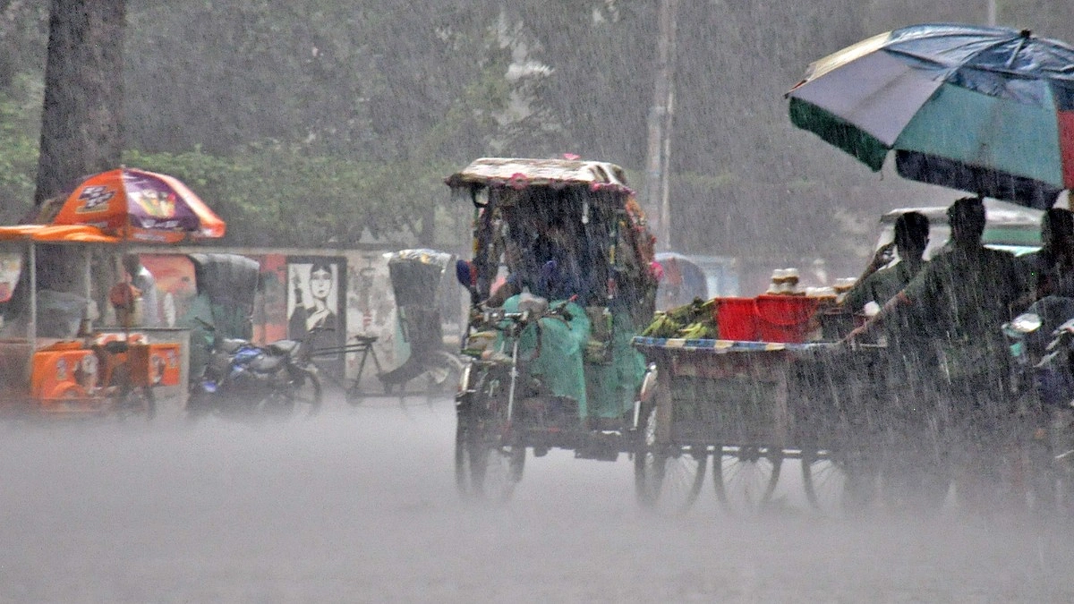 বজ্রবৃষ্টি অব্যাহত থাকতে পারে টানা পাঁচদিন