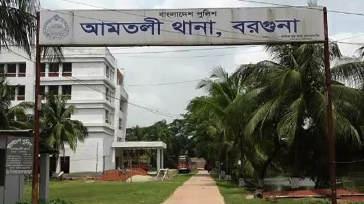 আমতলীতে সেপটিক ট‍্যাংকের গ্যাসে দুই শ্রমিকের মৃত্যু