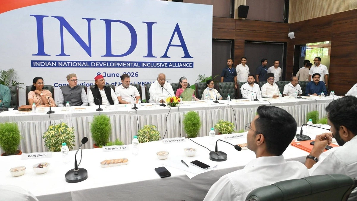 ককরোচ জনতা পার্টির উত্থান নিয়ে ইন্ডিয়া জোটের বৈঠকেও আলোচনা