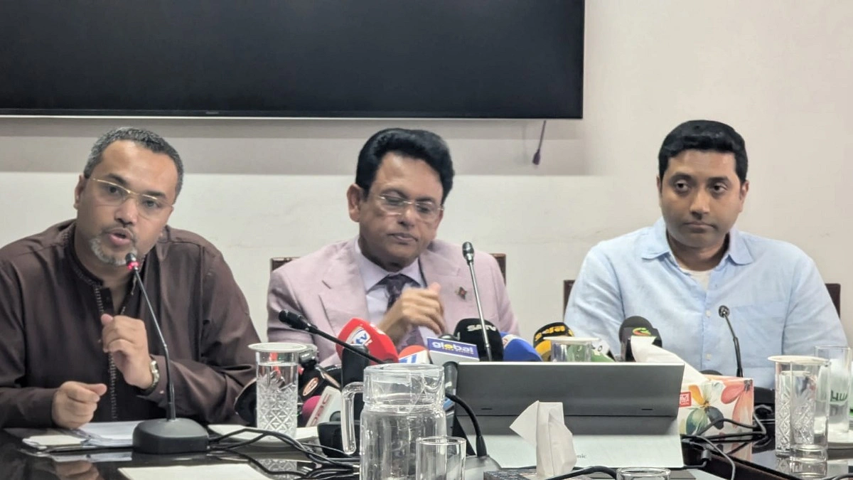 ২২ লাখ শিক্ষার্থীর ফুটবল টুর্নামেন্ট, থাকবেন প্রধানমন্ত্রী