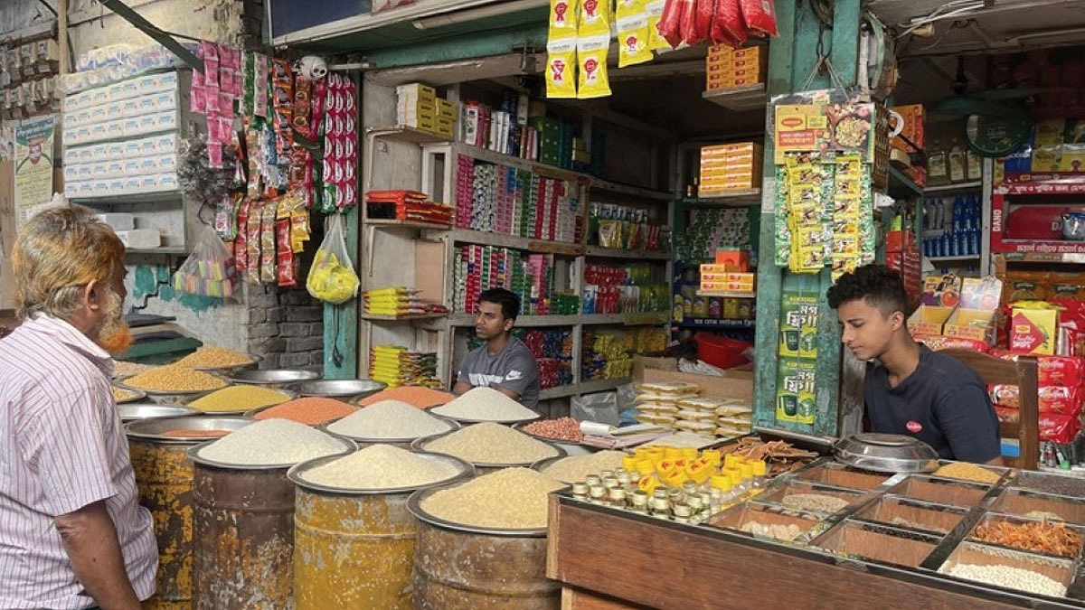 খুচরা ও মুদি দোকানের ভ্যাট এখনই নয়