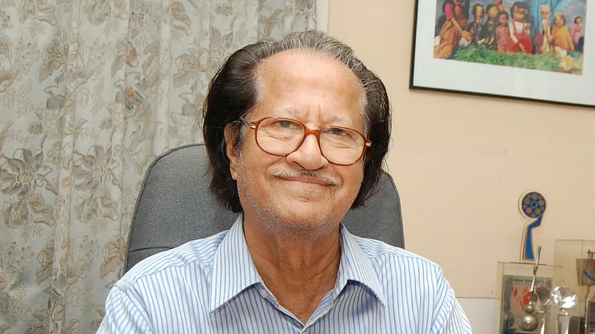 বনানীতে সমাহিত হবেন মুস্তাফা মনোয়ার