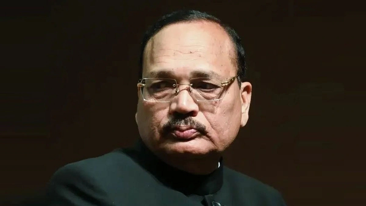 লন্ডনে বিক্ষোভের মুখে ভারতের প্রধান বিচারপতি