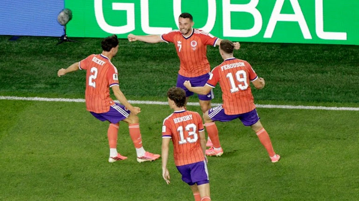 হাইতির বিপক্ষে এগিয়ে স্কটল্যান্ড