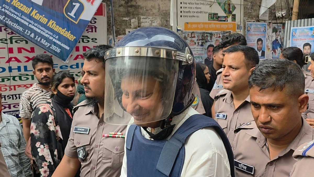 ২২ মাস ধরে লাল-সবুজ খাতায় সব লিখে রাখছি