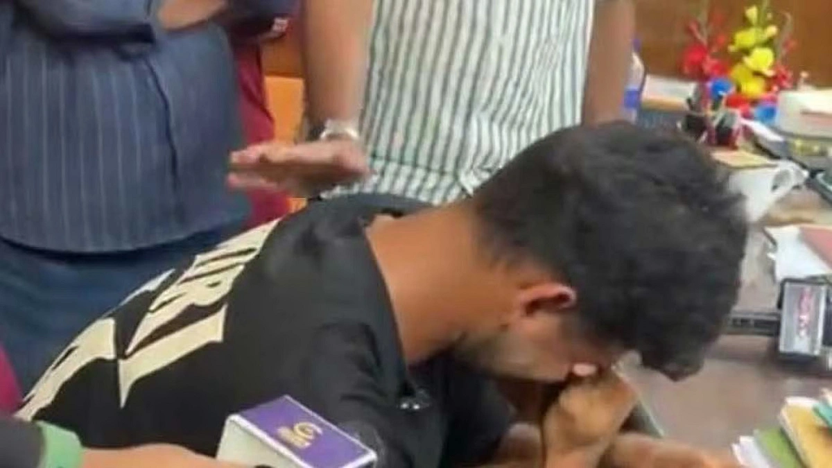 সর্বোচ্চ শাস্তি চায় সরকার, ওসি প্রত্যাহার