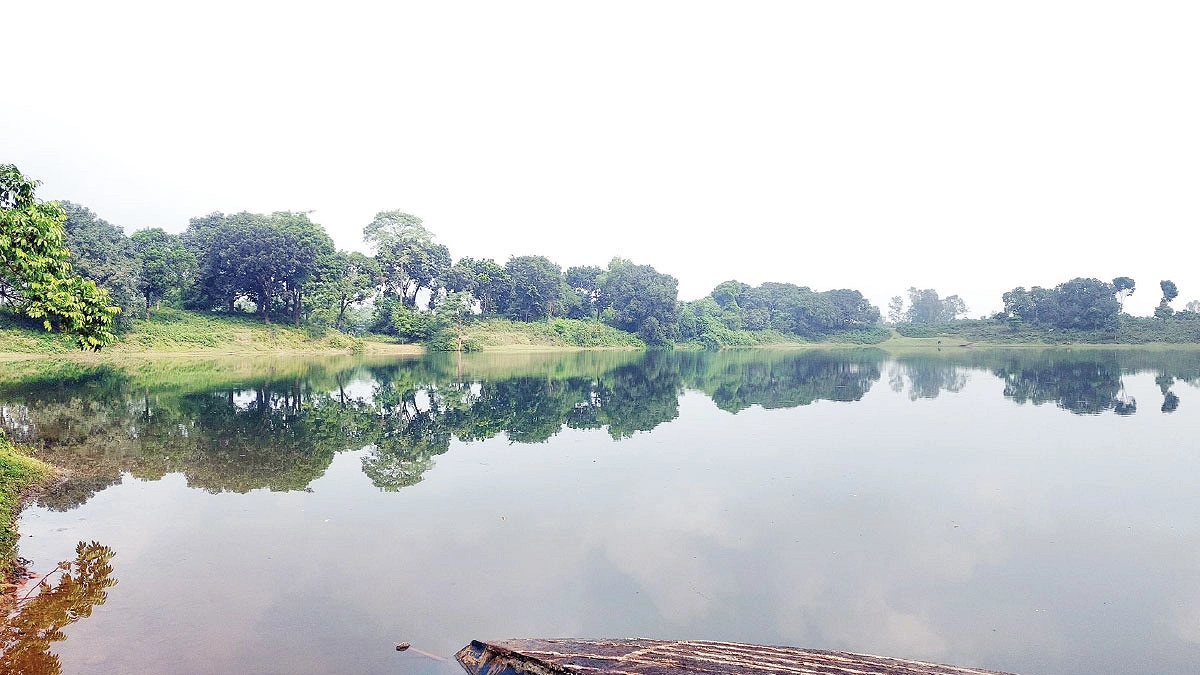 পঞ্চগড়ের ভিতরগড় ও পাথর জাদুঘরে
