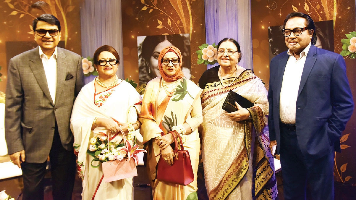 ‘স্মৃতিময় এক দিন’