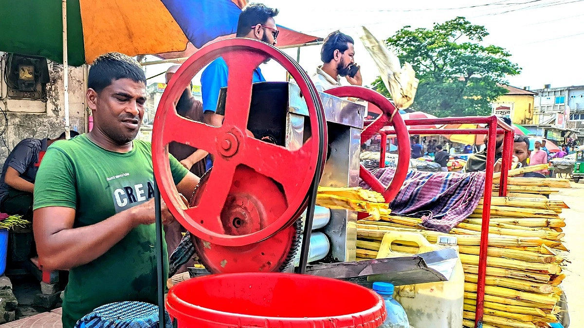 তীব্র গরমে শ্রীমঙ্গলে বাড়ছে আখের রসের চাহিদা
