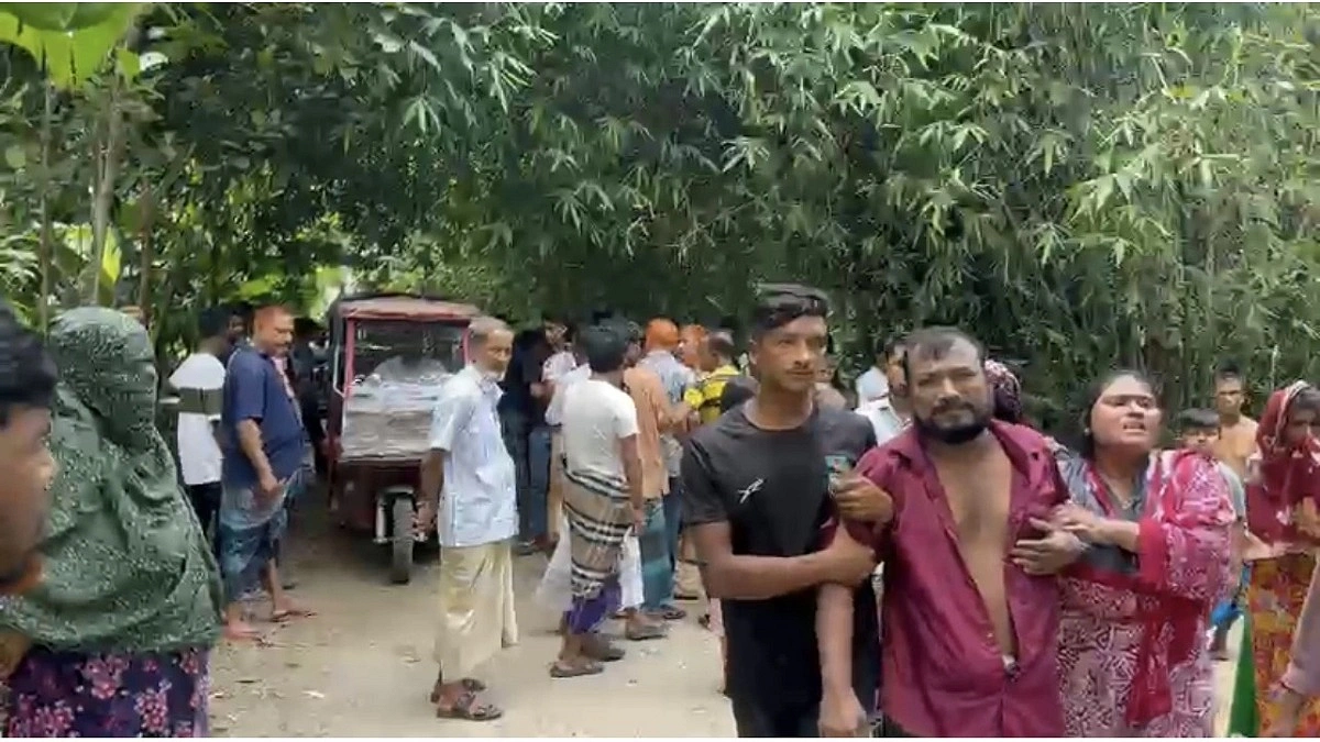পুকুর থেকে অটো চালকের মরদেহ উদ্ধার