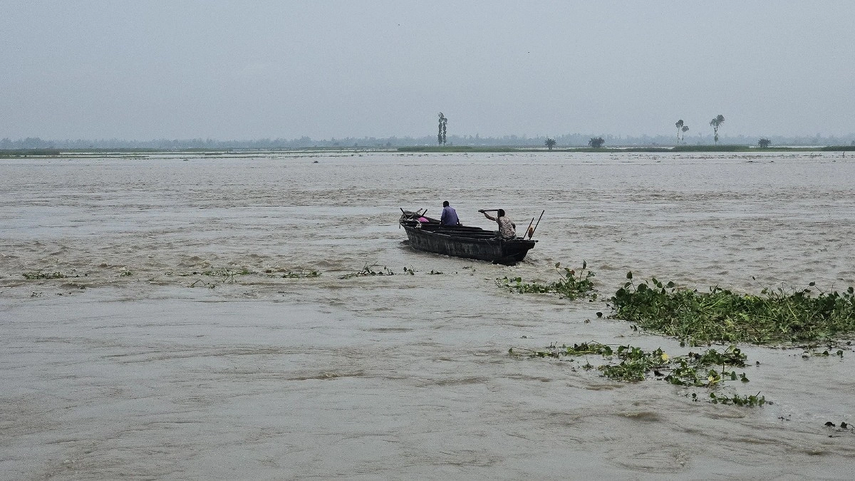 বিপৎসীমার এক সেন্টিমিটার নিচে তিস্তার পানি, রাজারহাটে বন্যার শঙ্কা
