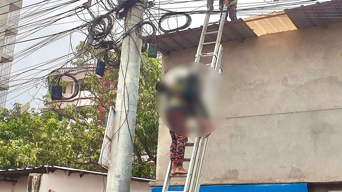 ঘুঘুর বাচ্চা নামাতে গিয়ে বিদ্যুৎস্পৃষ্ট হয়ে প্রাণ গেল কিশোরের