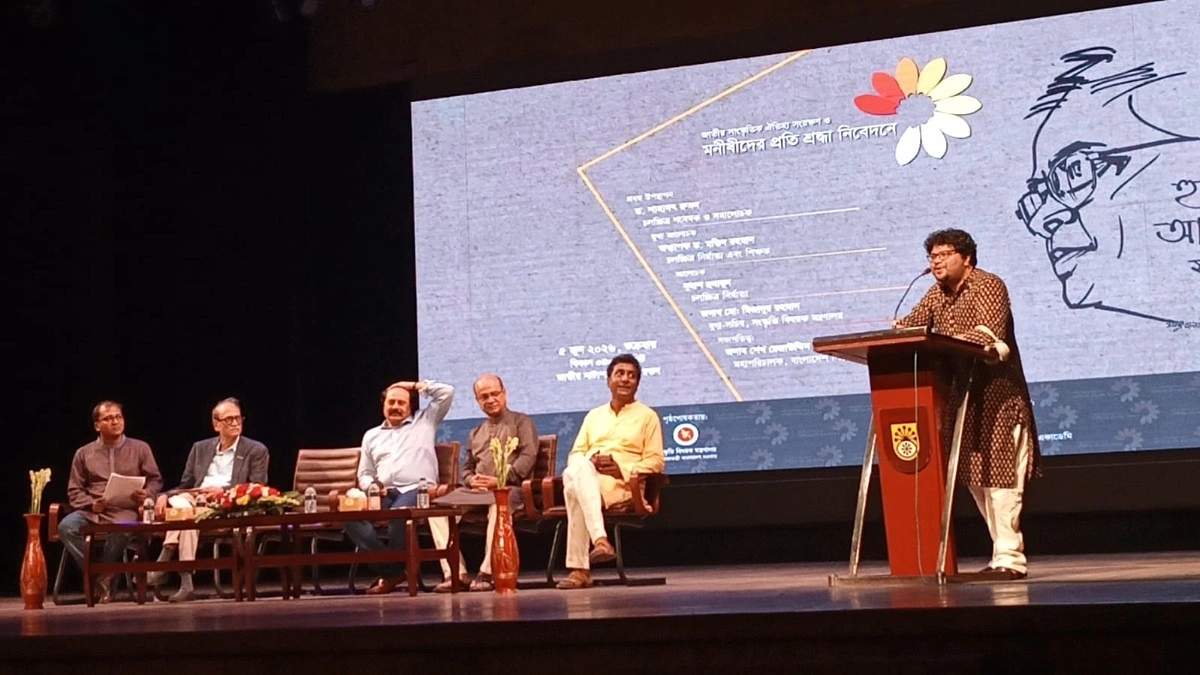 বাবাকে পরিবারের সদস্য মনে করেন পাঠক-দর্শক
