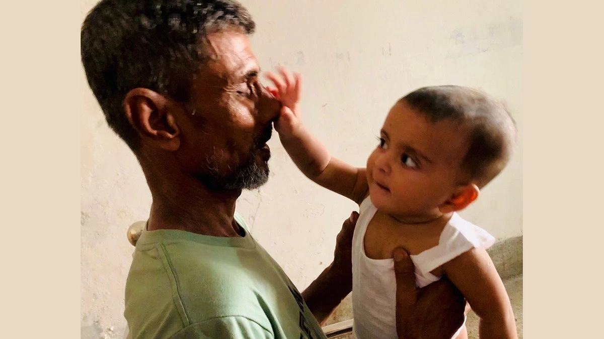 ঈদের আনন্দ ফিরেছে রাইকার হাসিতে