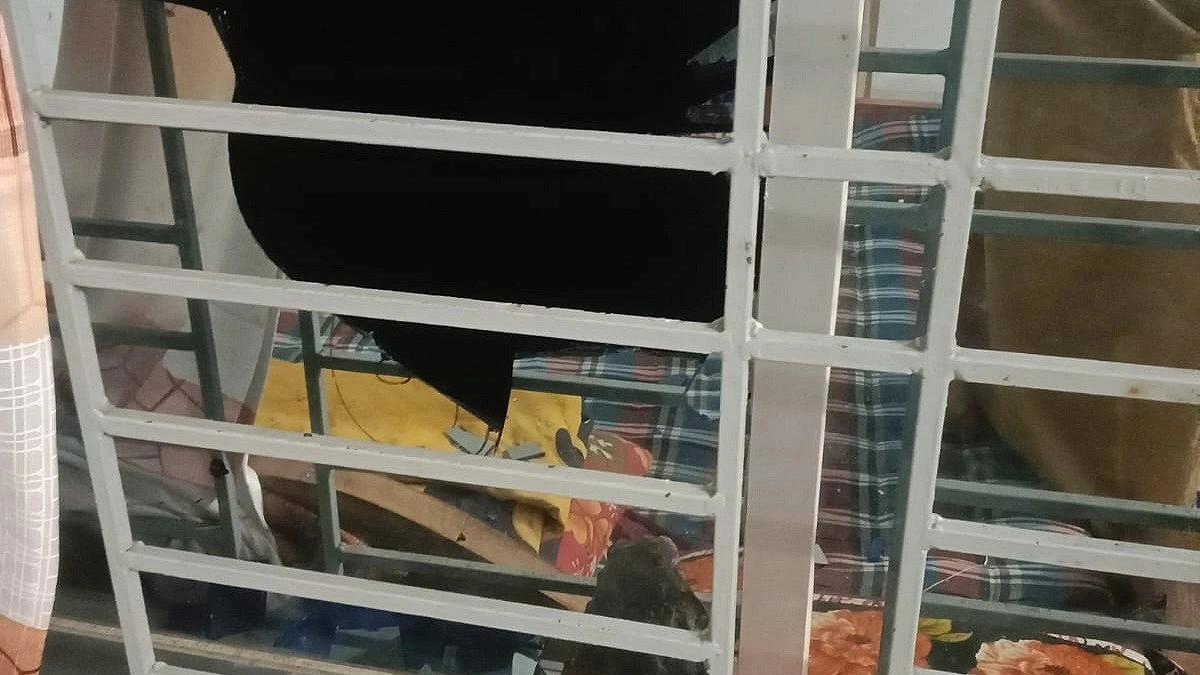 ‘হান্নান মাসউদের টাকা দাবির তথ্য ফাঁসে’ ছাত্রদল নেতার বাড়িতে হামলা