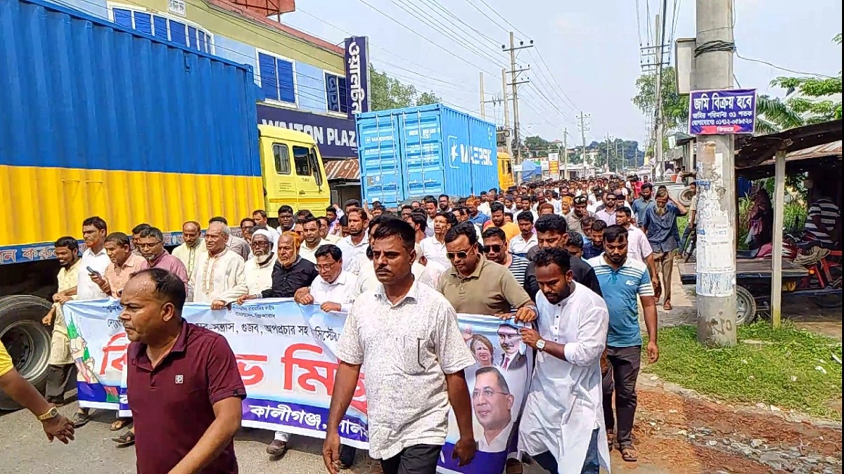 ওসির উপর ক্ষিপ্ত বিএনপি নেতার শাস্তির দাবি