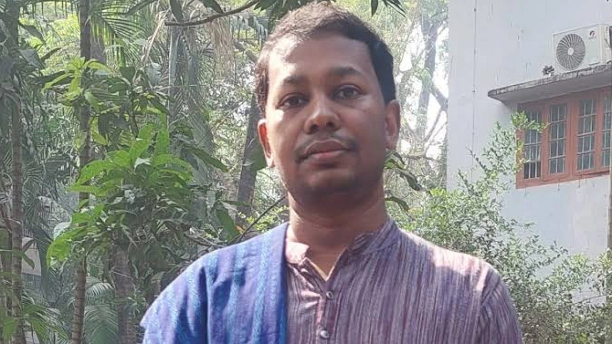 ঢাবি অধ্যাপক তাশরিকের বিরুদ্ধে অভিযোগ তদন্তে কমিটি গঠন