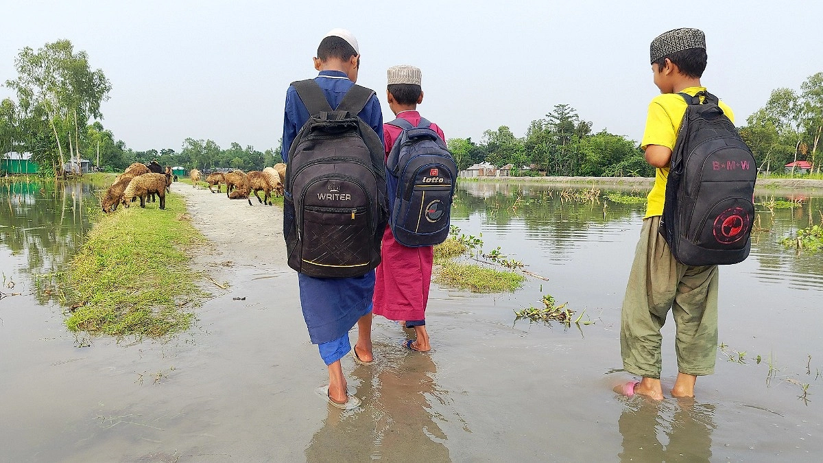 বিপৎসীমার ওপরে তিস্তার পানি, ‘রাত কাটবে নিদ্রাহীন’