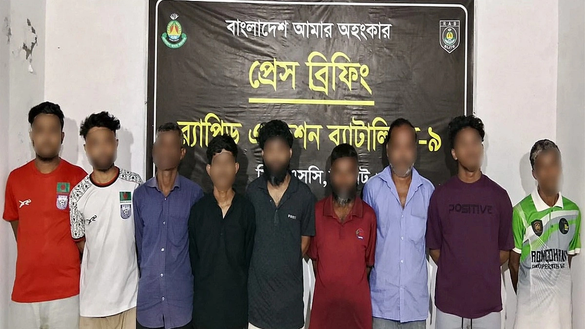 অনলাইন জুয়ার ফাঁদে মানুষ টানার অভিযোগ, গ্রেপ্তার ১০