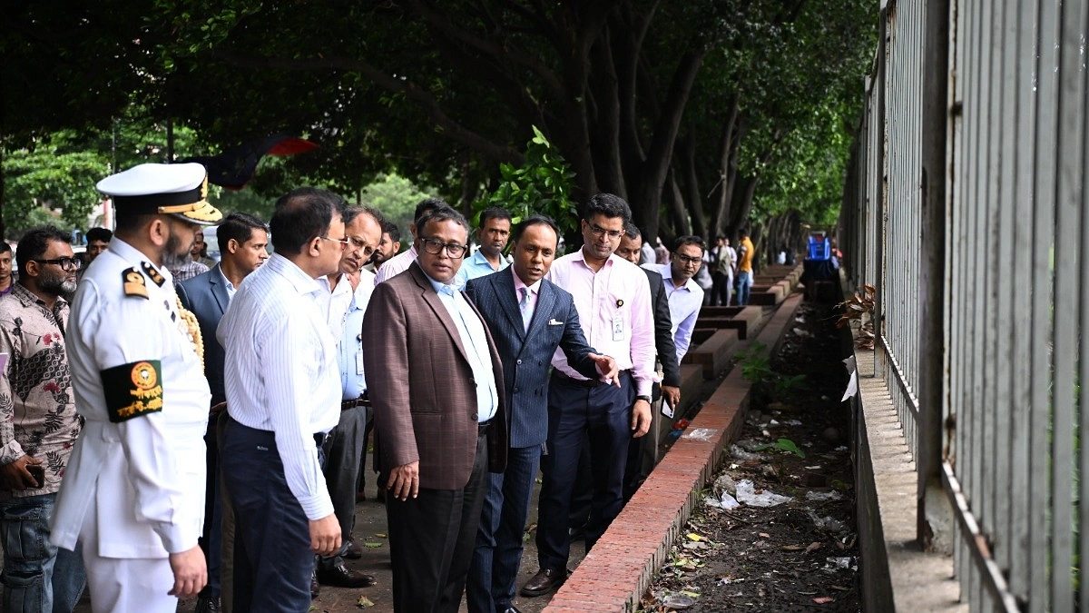 সংসদ এলাকা আরও সবুজায়নে ডেপুটি স্পিকারের নির্দেশ