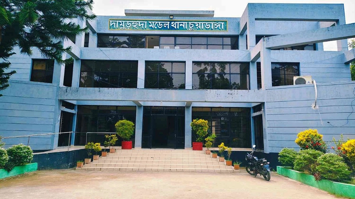 ছাত্রলীগ-যুবলীগ নেতার বাড়িতে হামলার অভিযোগ