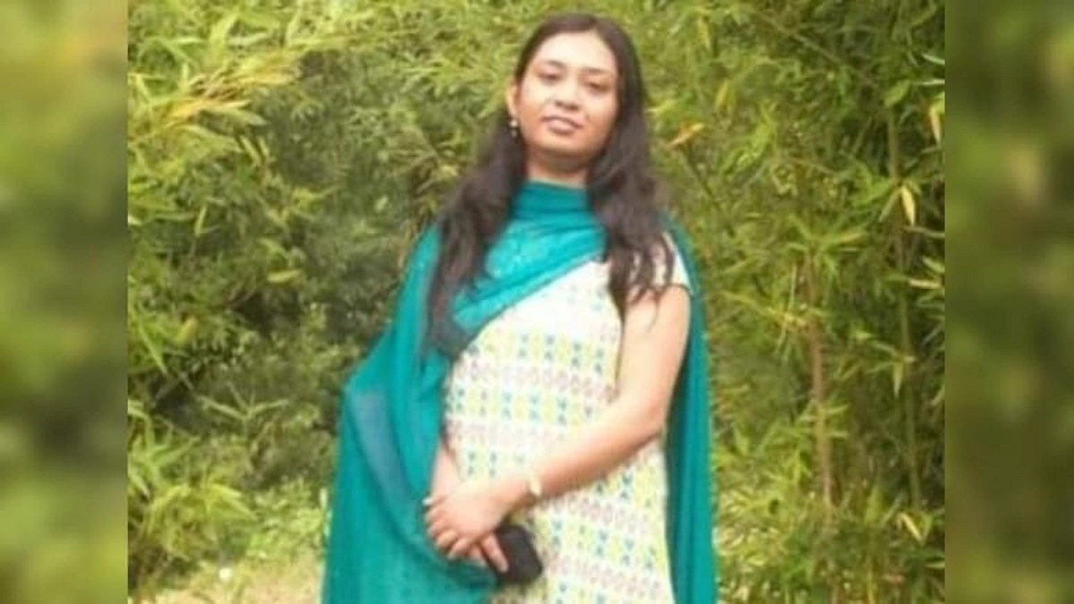 দিল্লির বসুন্ধরায় মিলল বিশ্ববিদ্যালয় শিক্ষকের মরদেহ, থাকতেন একা