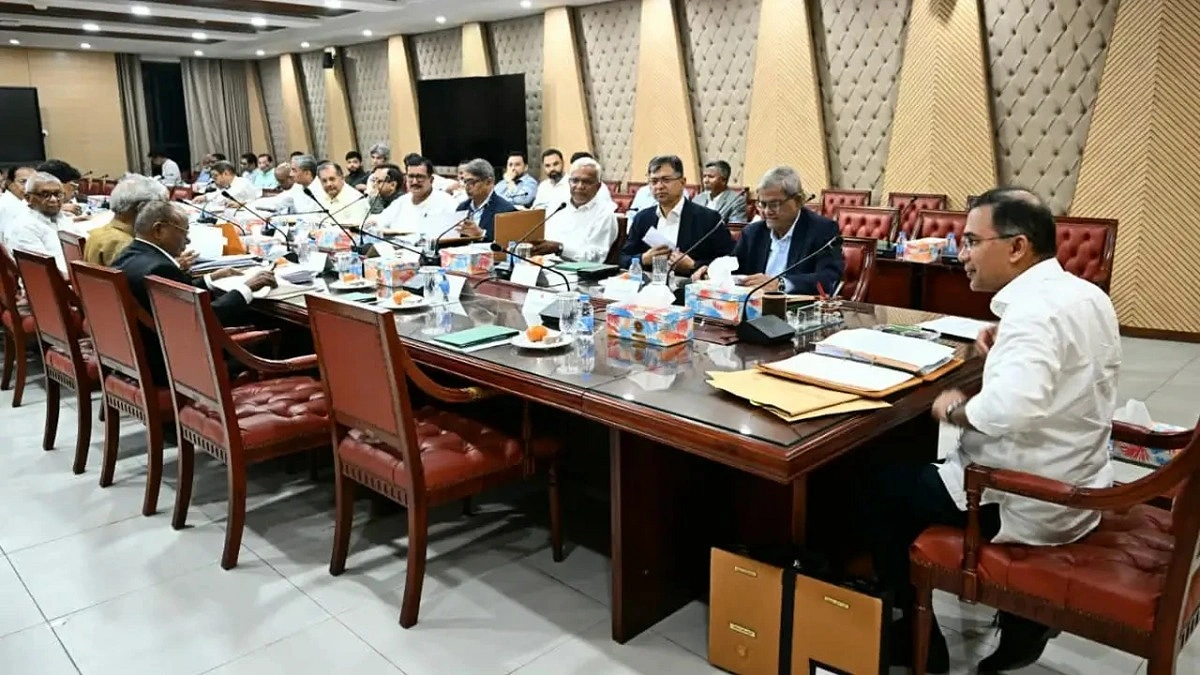 ড. খলিলুর রহমানকে মন্ত্রিসভার অভিনন্দন